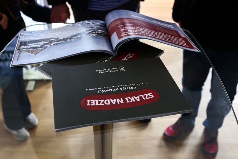 The Institute's "Trails of Hope. The Odyssey of Freedom" exhibition presented in Perth, Scotland 18 April 2026; photo:Sławek Kasper (IPN)