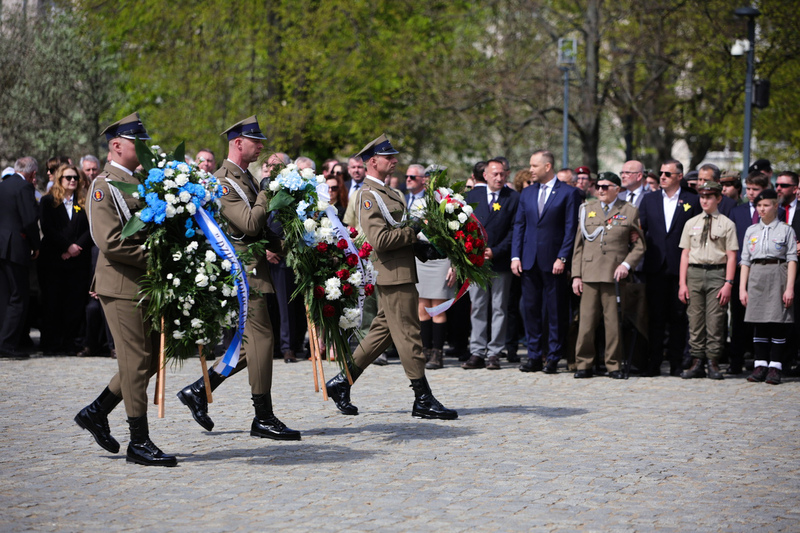 Commemorating the 83rd anniversary of the Warsaw Ghetto Uprising; photo: Dariusz Skrzyniarz (IPN)
