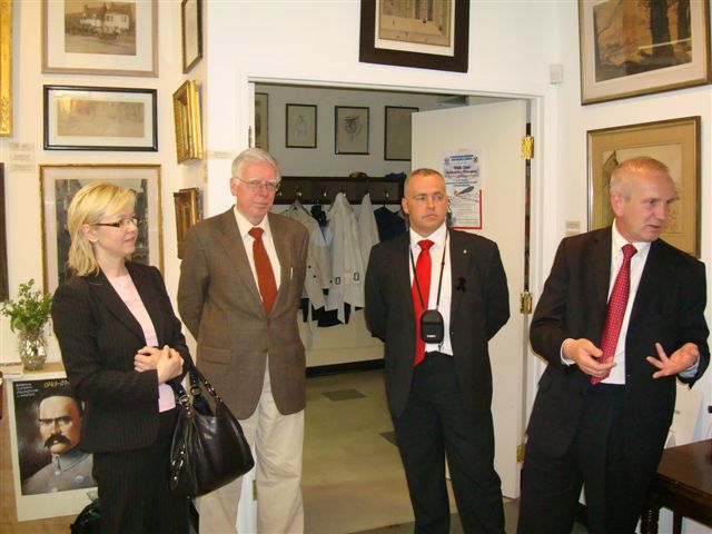 IPN's delegation at the Józef Piłsudski Institute