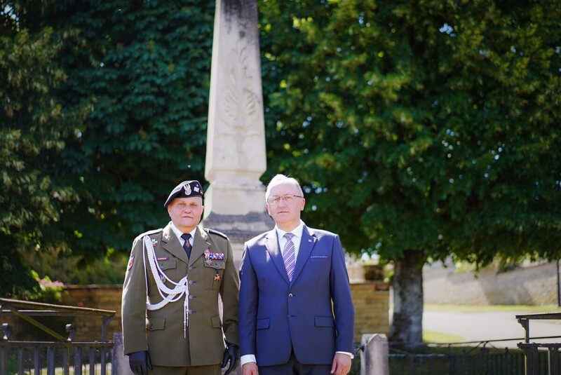In tribute to the Poles—Defenders of France in 1940—Molesme, Commander of the 10th Armored Cavalry Brigade Lt Gen Mirosław Downar, IPN Deputy President Prof. K. Polejowski, 13 June 2026, Photo: Mateusz Niegowski (IPN)