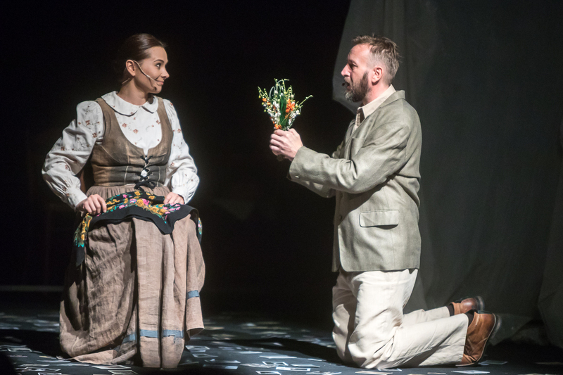 At the end of the first day of the summit, the participants watched the play "The Righteous. The story of the Ulma family” performed by the actors of the Wanda Siemaszkowa Theater in Rzeszów. Photos: Sławek Kasper (IPN)