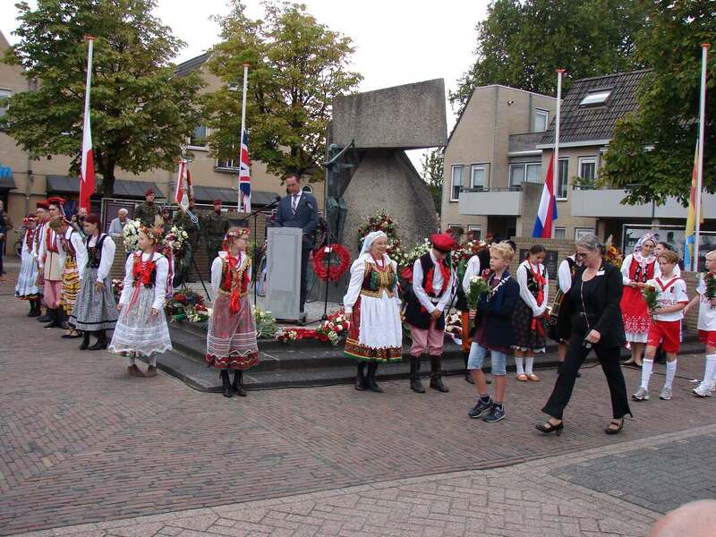 Commemorations of the Polish Paratroopers of Operation “Market Garden”, Driel and Oosterbeeck, 19-20 September 2026; photo: Piotr Nosarzewski (IPN) Commemorations of the Polish Paratroopers of Operation “Market Garden”, Driel and Oosterbeeck, 19-20 September 2026; photo: Piotr Nosarzewski (IPN)